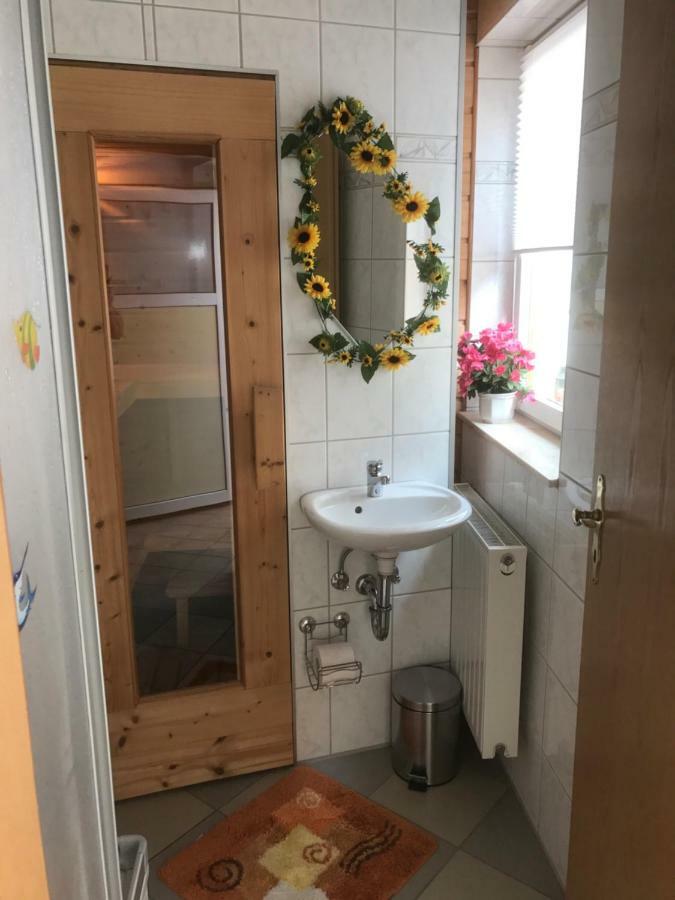 Ferienwohnung Hoppelnase mit eigener Sauna Langenstein Exterior foto